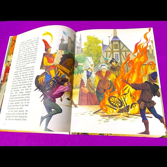 CLASSIC SLEEPING BEAUTY VINTAGE 80s COLLECTABLE HARDCOVER STORYBOOK - Picture 3 of 15